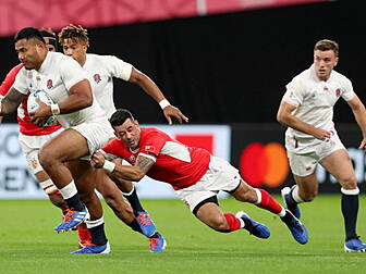 'It's a two-man job!' | Brian...